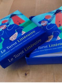 Deux boîtes du Tarot littéraire